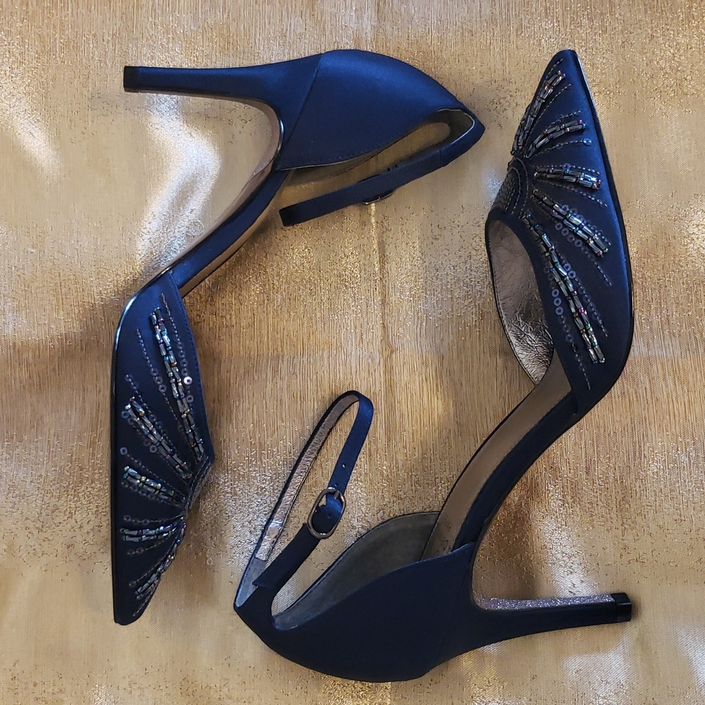 NWoT Adrianna Papell Navy Blue Satin Beaded Pointed Toe Pump, Size 7.5 - Picture 5 of 16